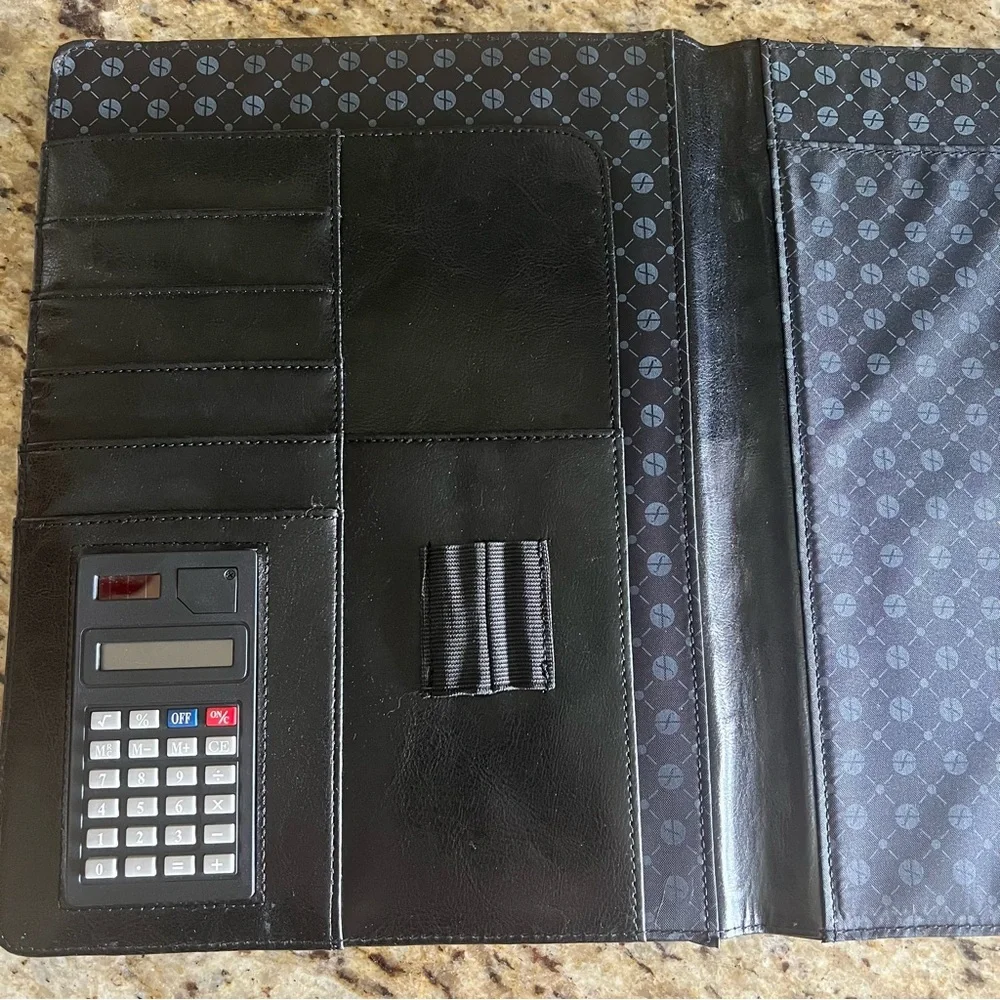 Black Professional Leather Resume Holder with Pockets and Calculator EUC